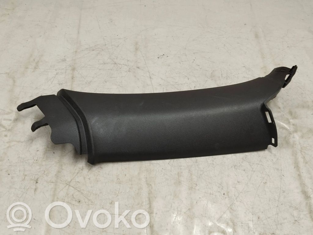 Volvo XC60 Pilar (D) (superior) 