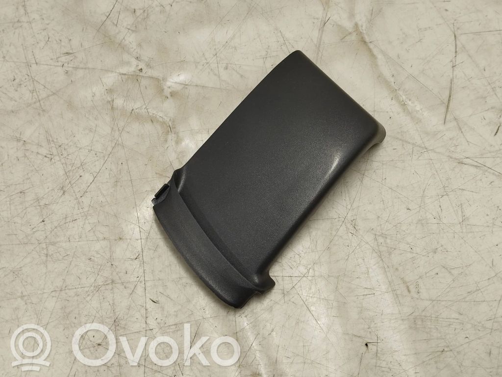 Volvo XC60 Kita salono detalė 