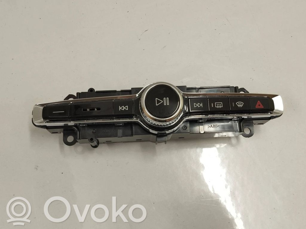 Volvo XC60 Head unit multimedia control 
