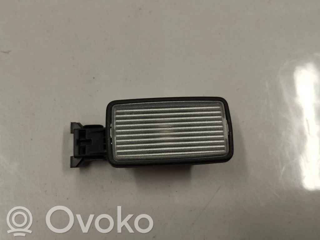 Volvo XC60 Rear door interior light 