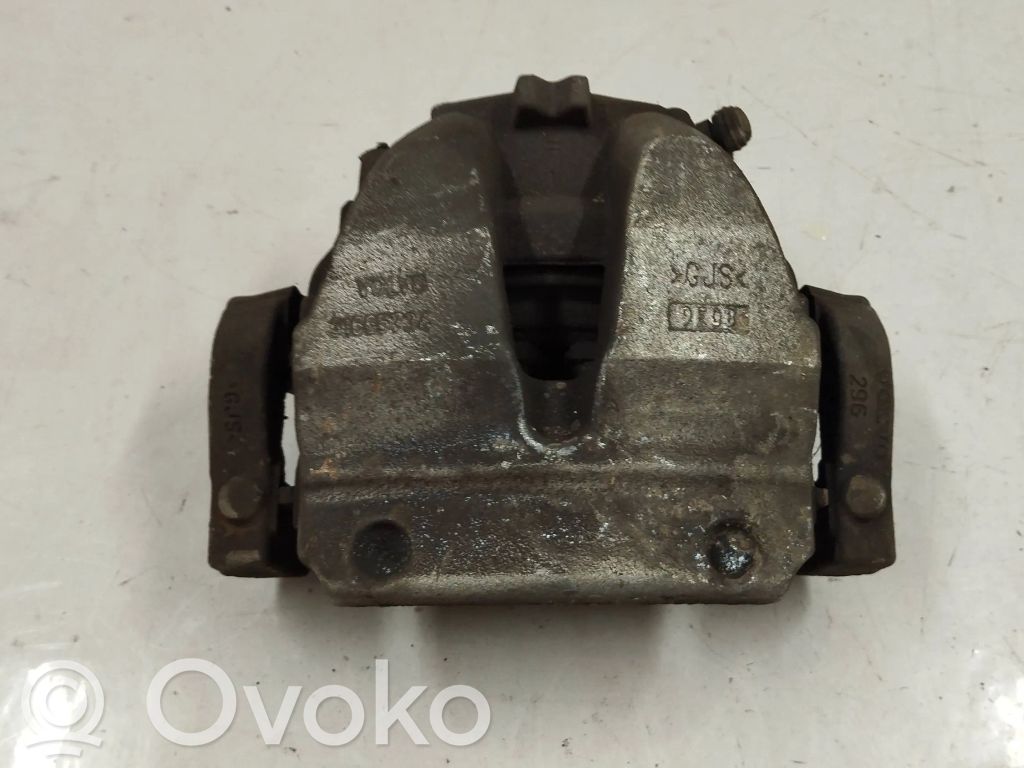 Volvo S90, V90 Etujarrusatula 