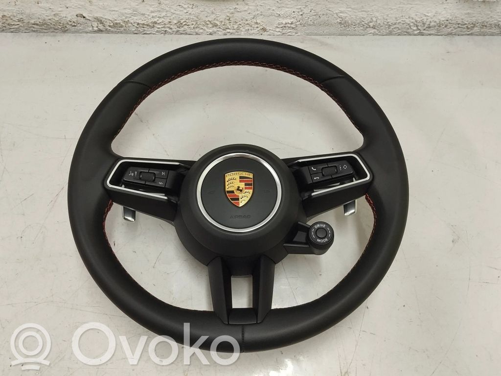 Porsche Macan (95B) Volante 