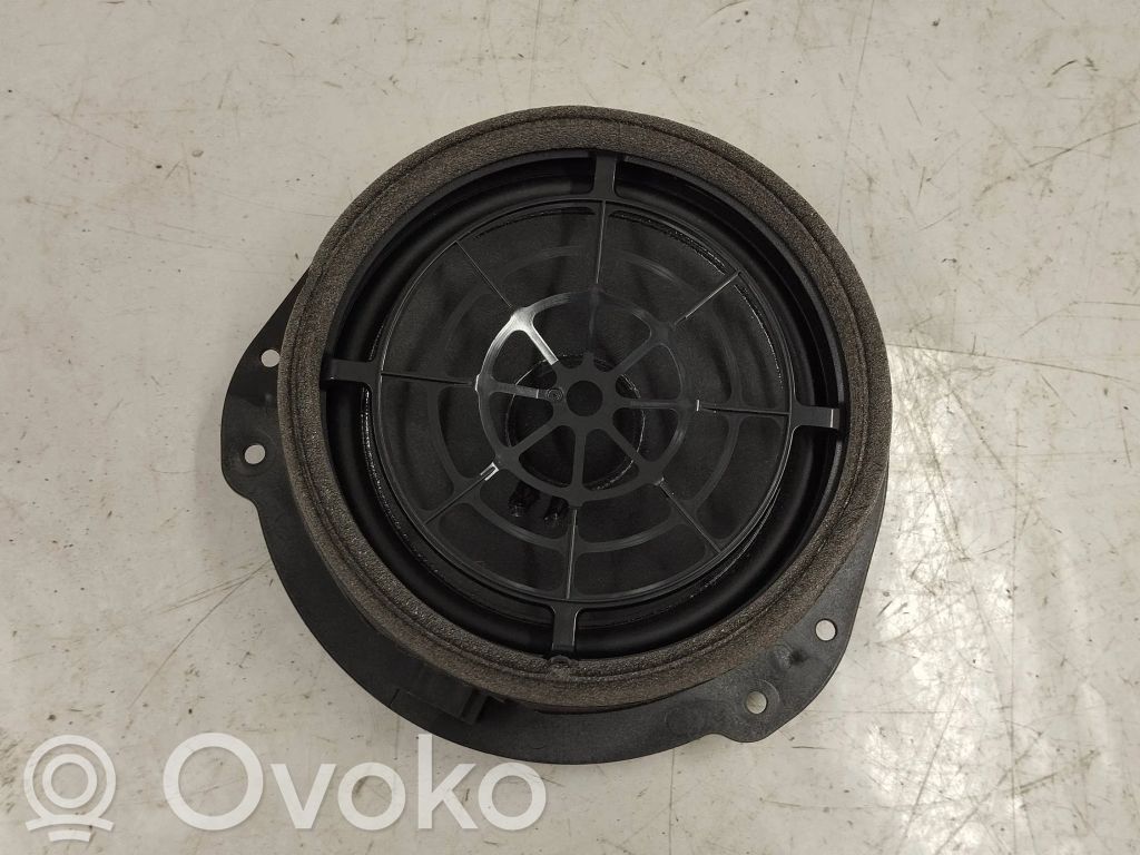 Audi A5 Altavoz de la puerta trasera 