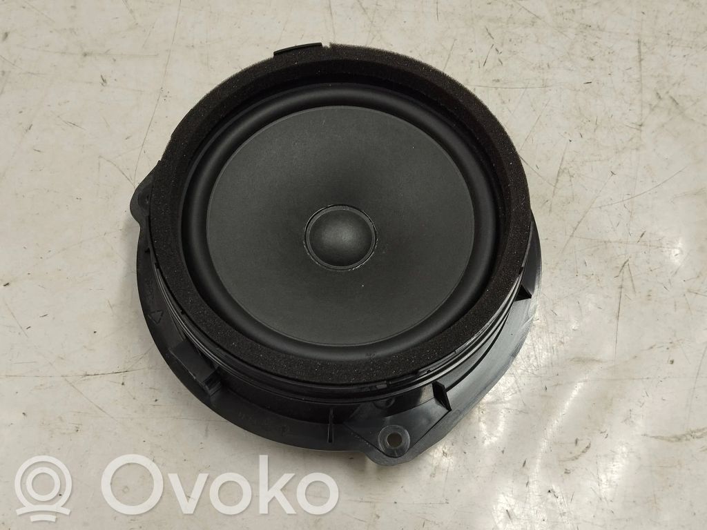 Audi Q2 - Altavoz de la puerta trasera 