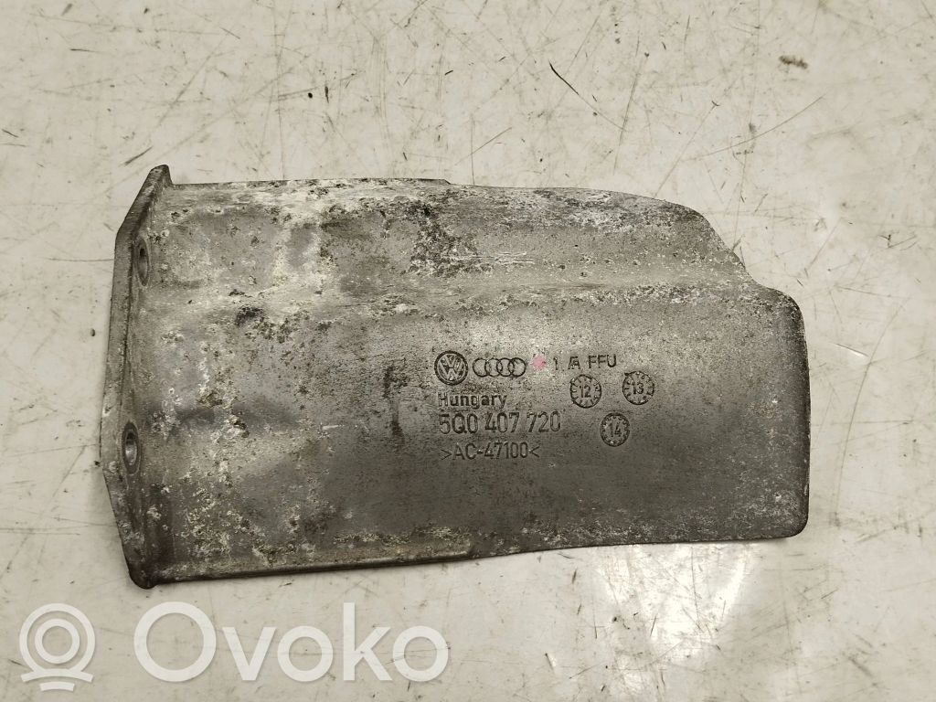 Audi A3 S3 8V Altra parte del vano motore 