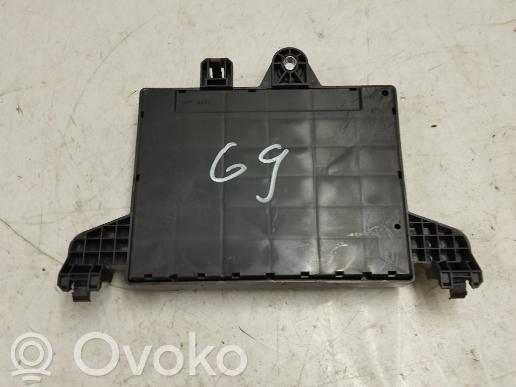 Opel Astra J Módulo de confort/conveniencia 
