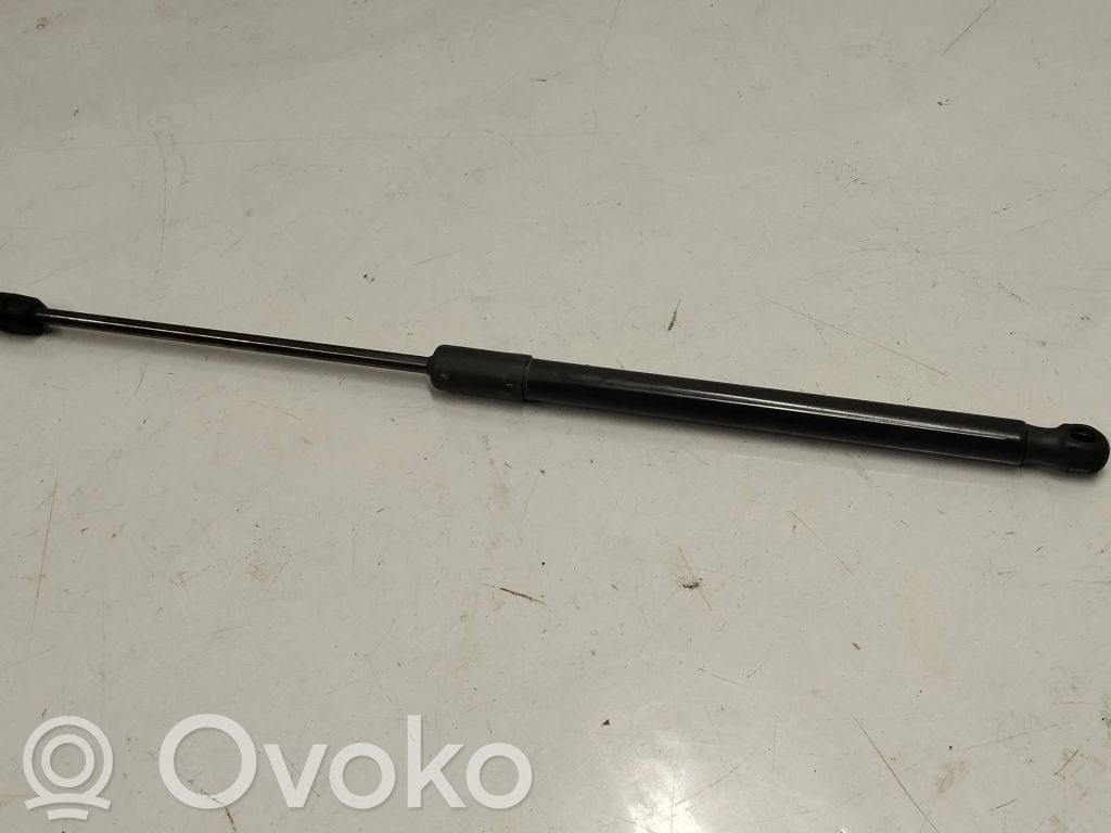 Audi A1 Tailgate/trunk strut/damper 