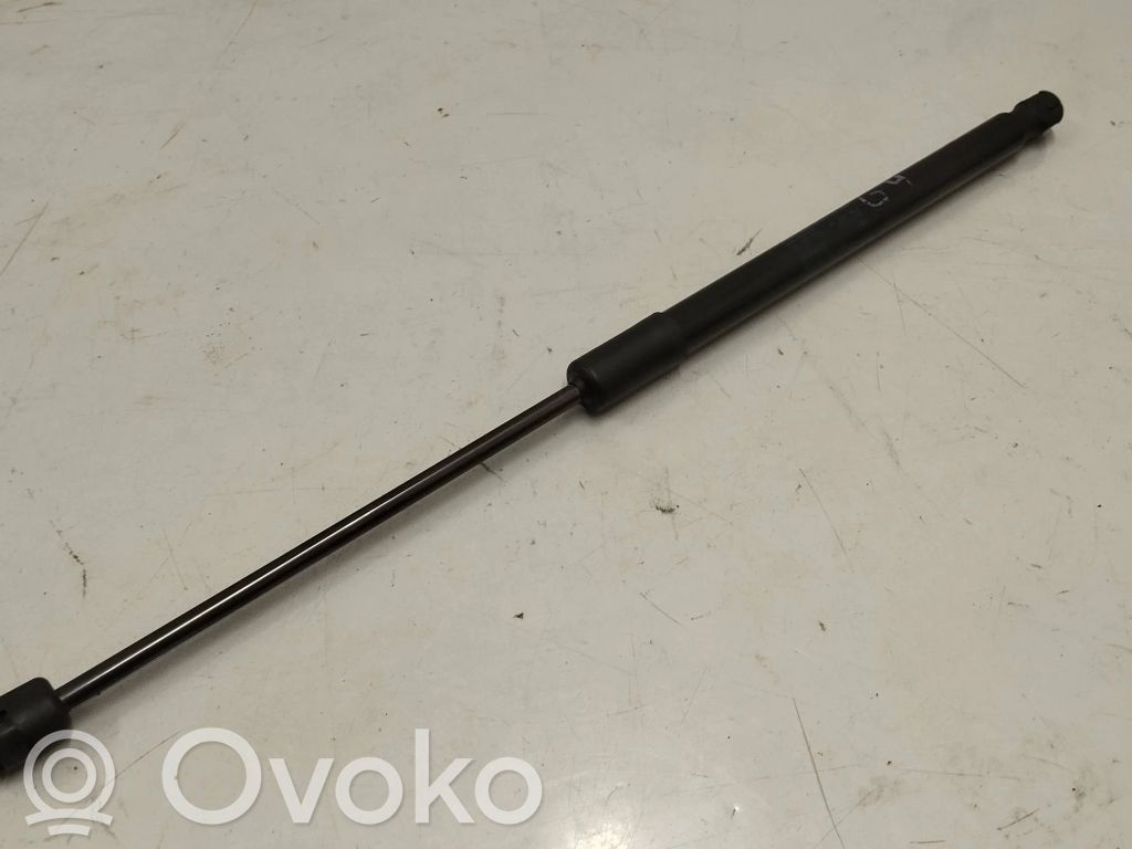 Audi A1 Tailgate/trunk strut/damper 