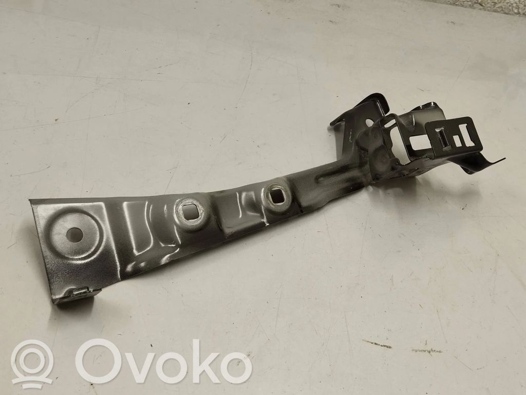 BMW 1 F40 Uchwyt / Mocowanie błotnika przedniego 