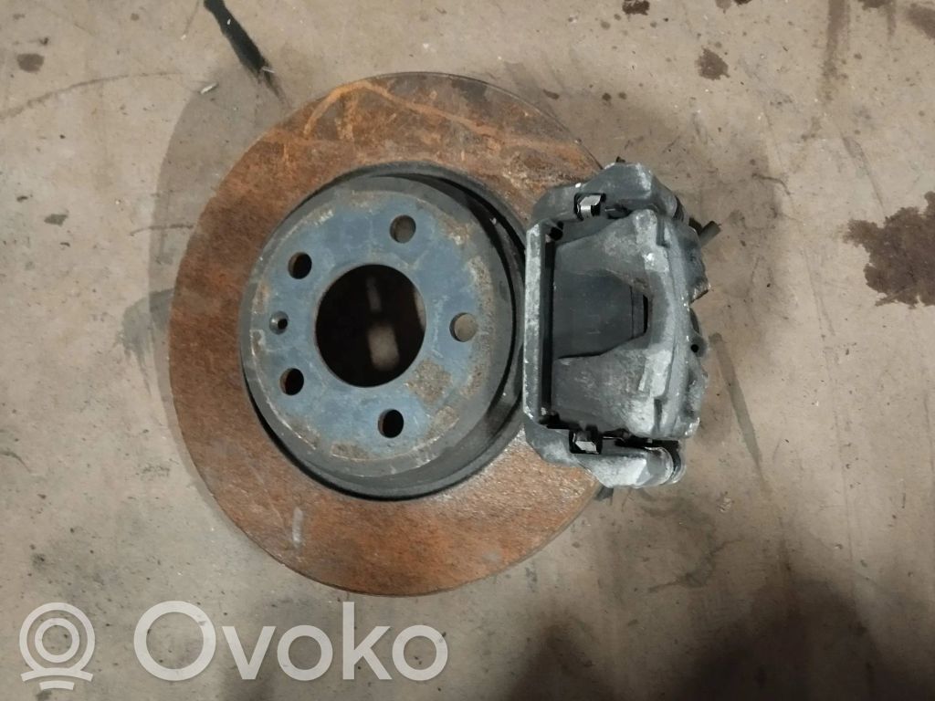 Audi A4 S4 B9 Galinis suportas 