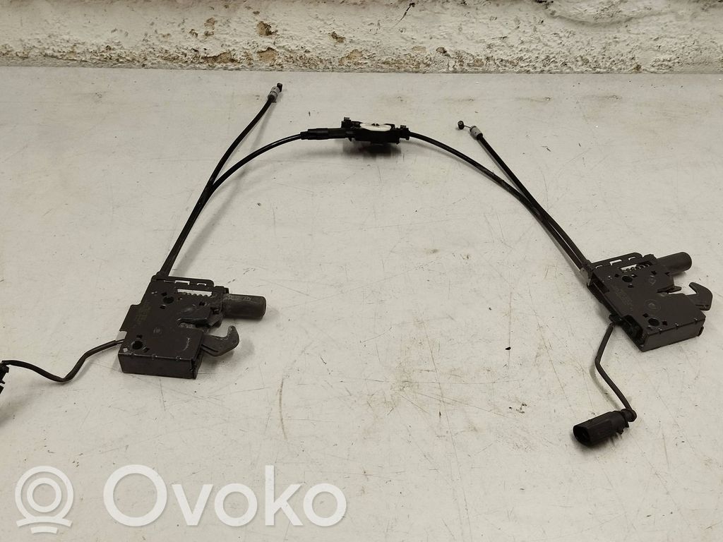 Audi A1 Engine bonnet/hood lock/catch 