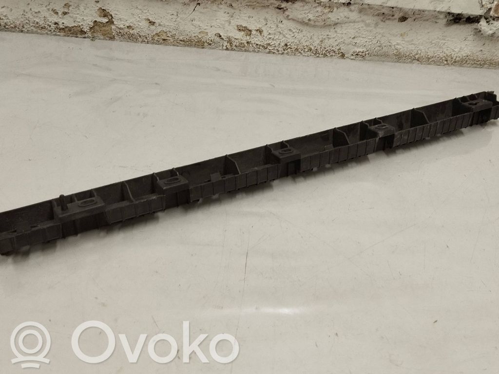 Volvo XC90 Ślizg listwy progowej 