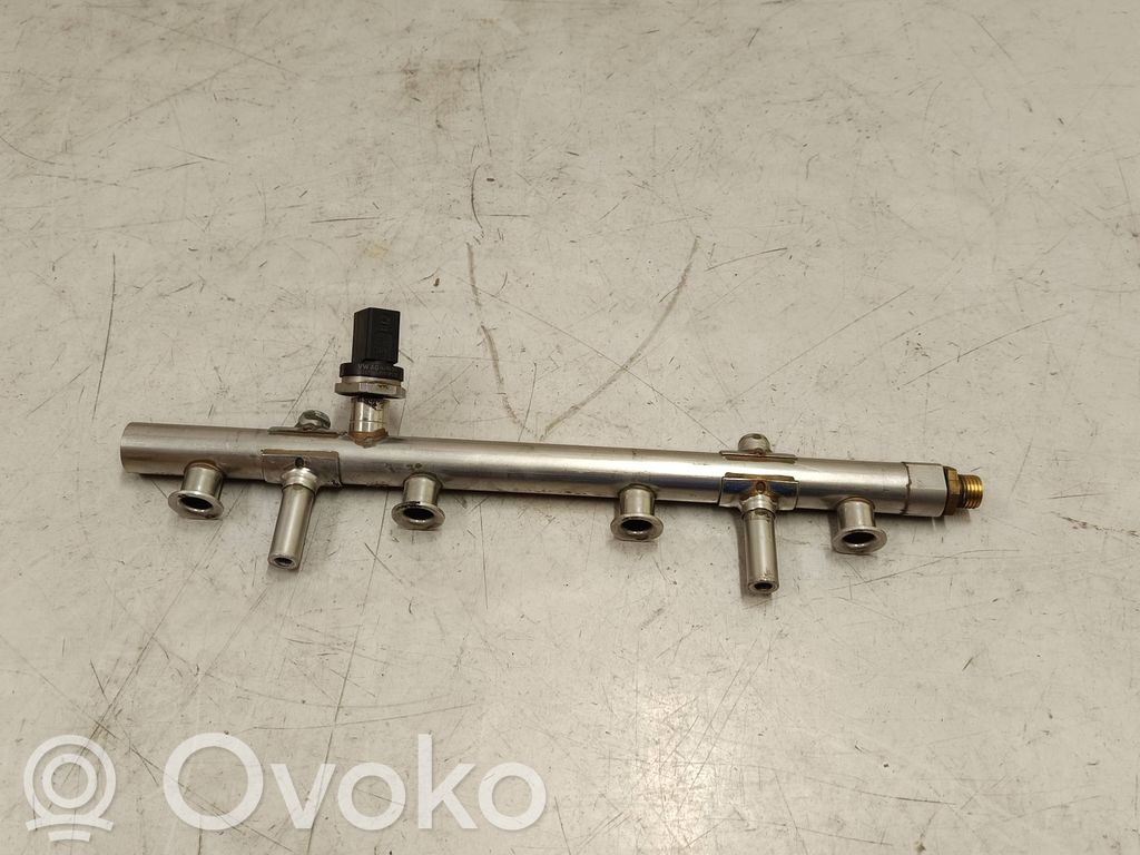 Seat Leon (5F) Fuel splitter 