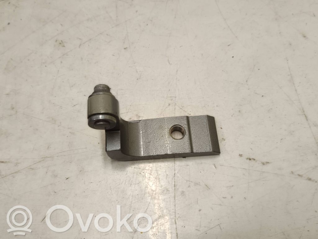 BMW 1 F40 Rear door upper hinge 