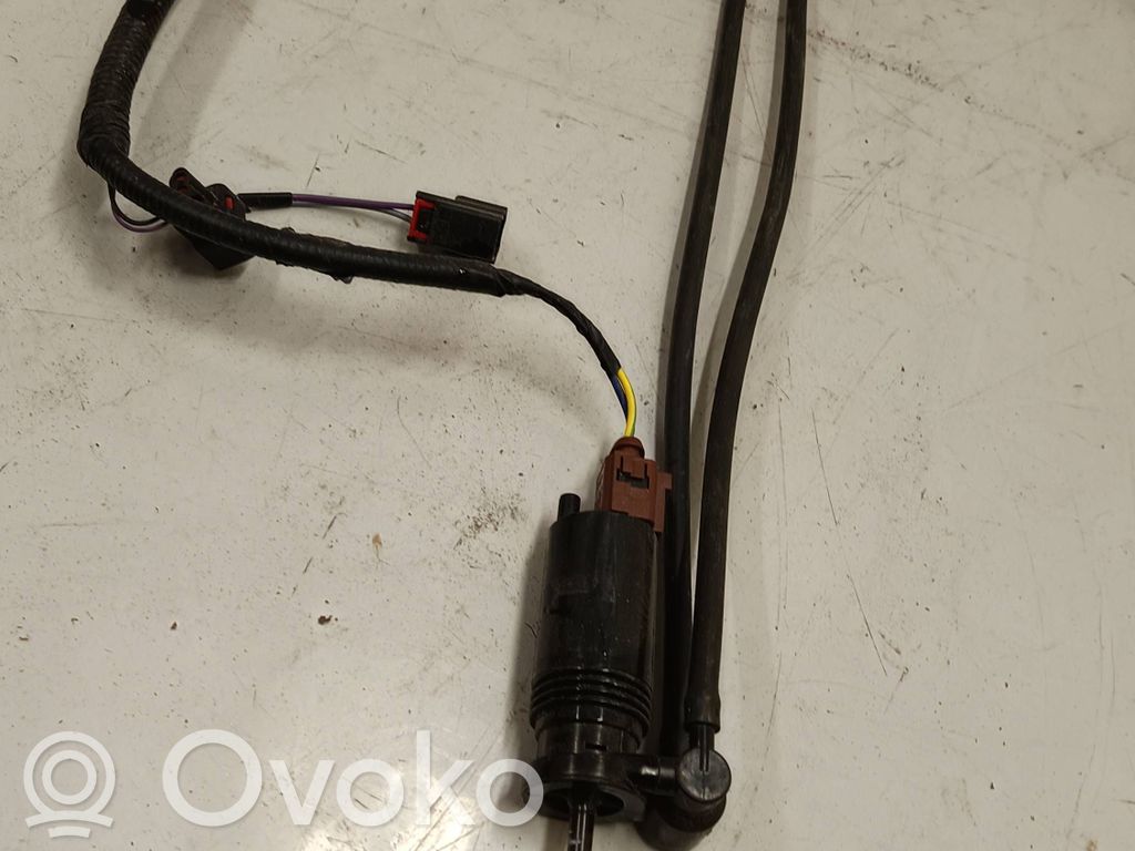 Land Rover Range Rover Sport L494 Windscreen/windshield washer pump 