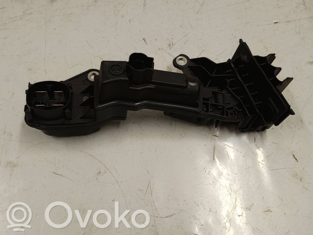 BMW i4 Current control relay 