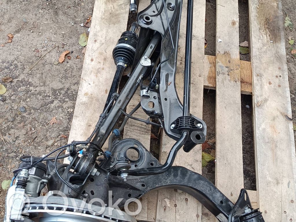 BMW X1 U11 Galinis tiltas 