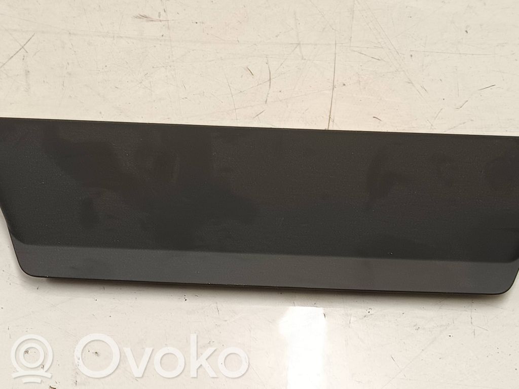 Cupra Leon Radio/GPS head unit trim 