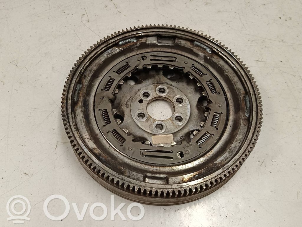 Skoda Octavia Mk3 (5E) Volante motor 