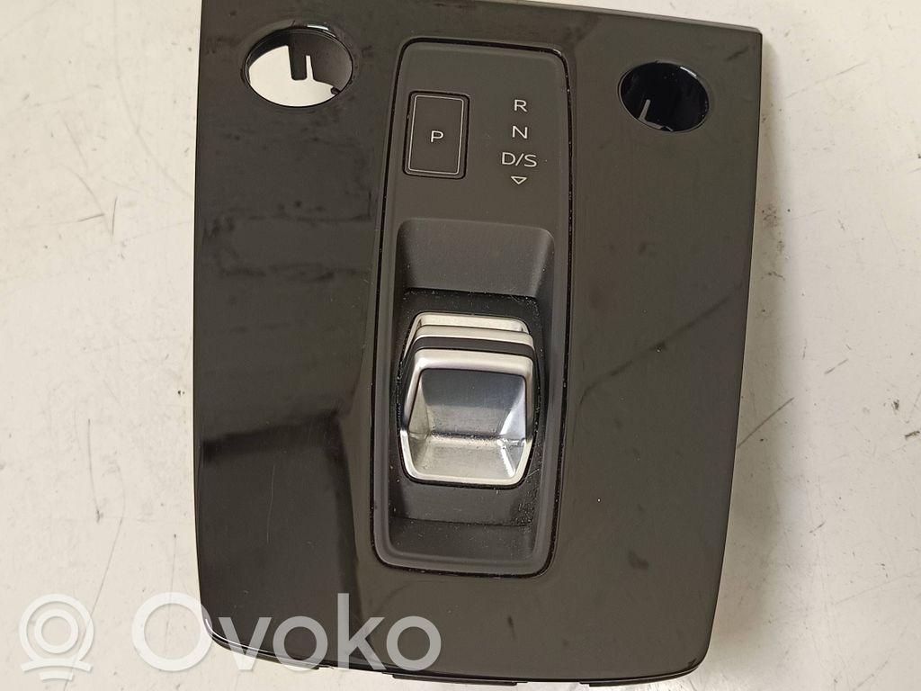 Audi A3 8Y Wybierak skrzyni biegów 