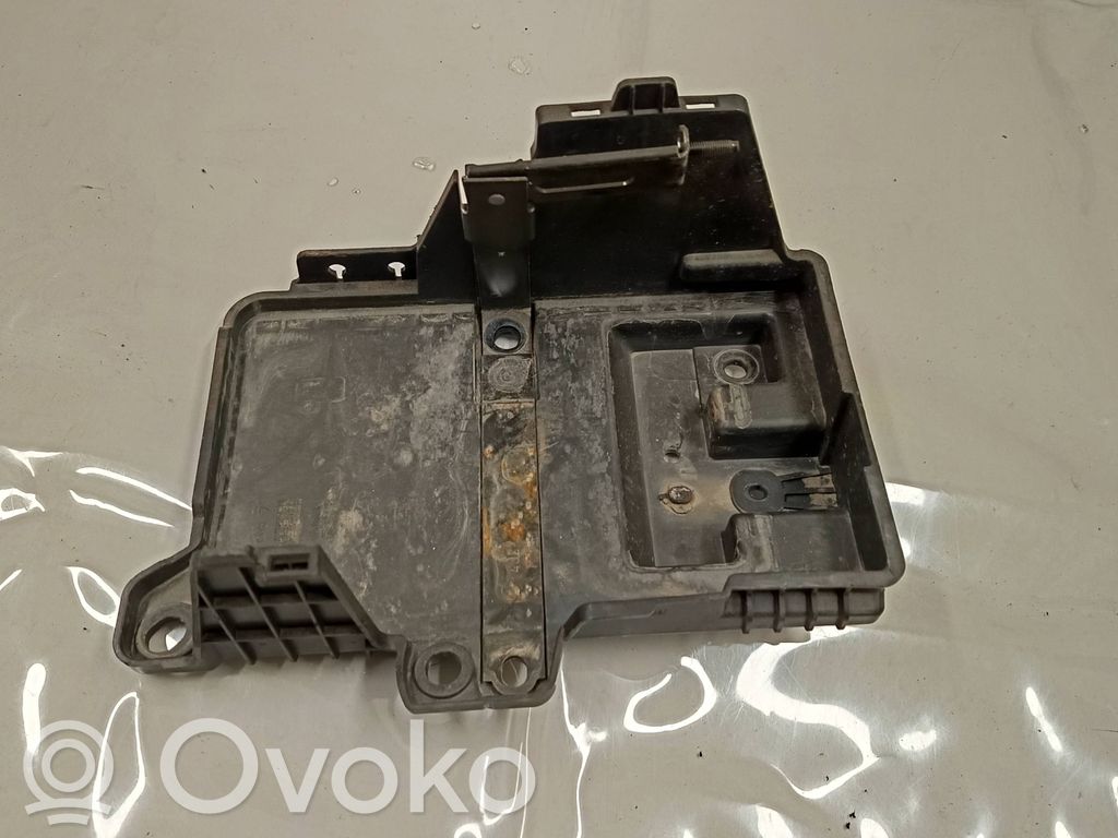 Ford Kuga III Battery tray 