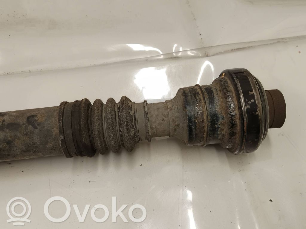 Porsche Cayenne (92A) Wał napędowy przedni 