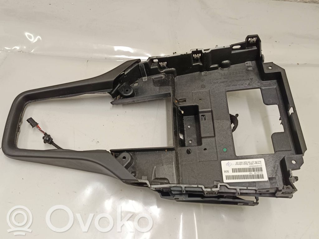 Porsche Cayenne (92A) Other center console (tunnel) element 