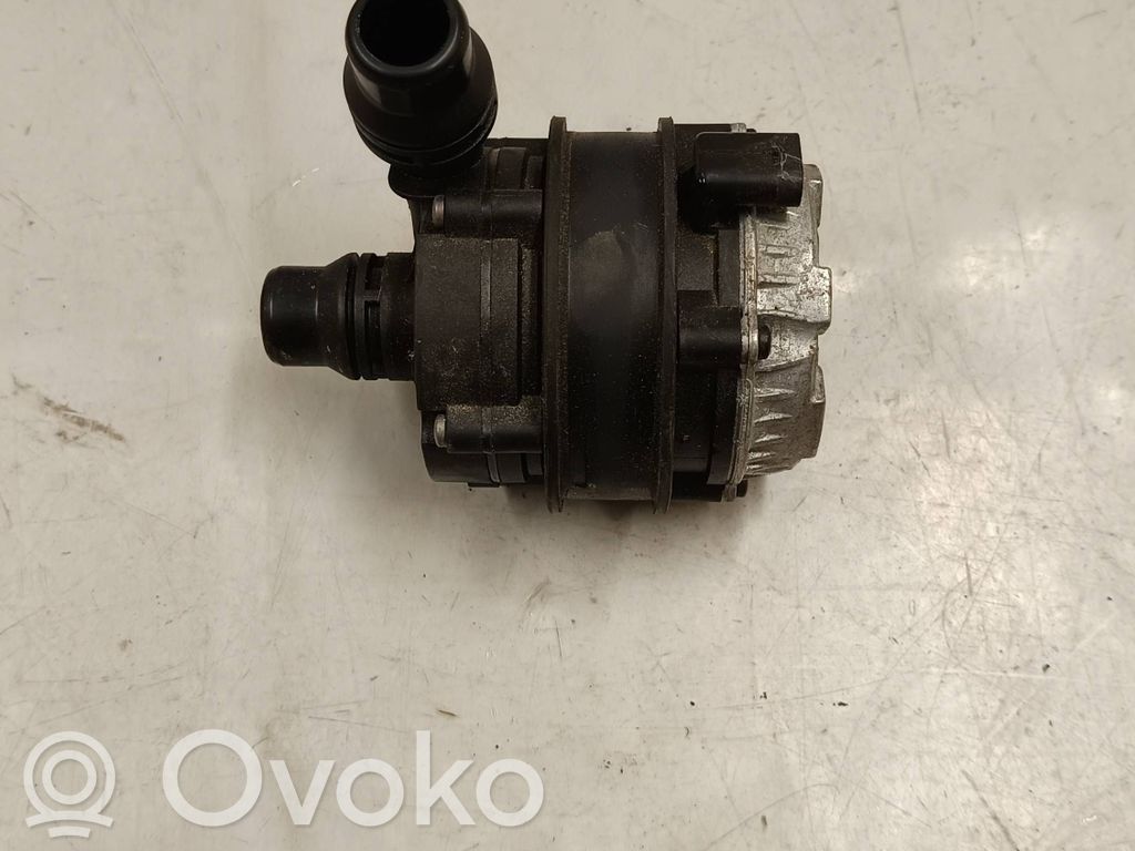 Mercedes-Benz EQA Pompa cyrkulacji / obiegu wody 