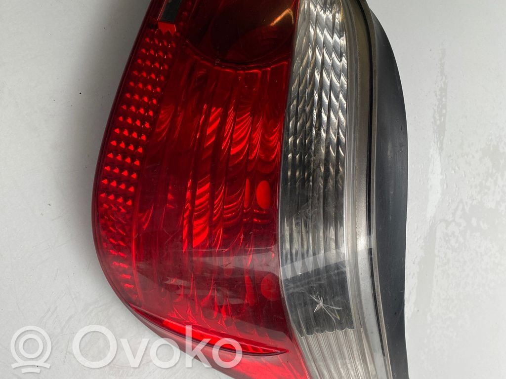 BMW 5 E60 E61 Galinis žibintas kėbule 