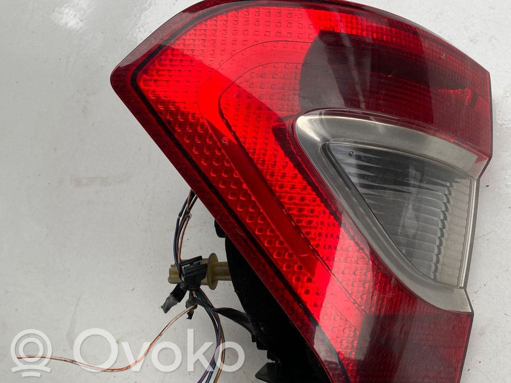 Rear/tail lights