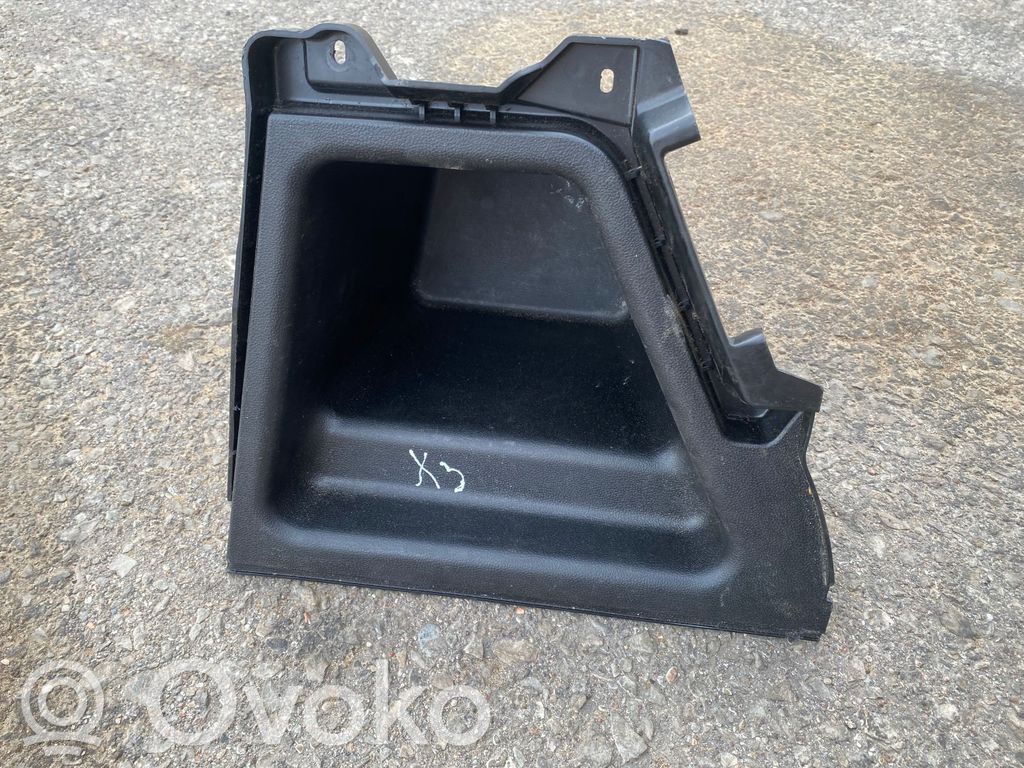BMW X3 E83 Otros repuestos del interior 