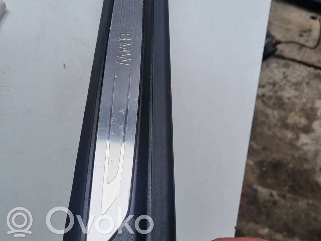 BMW 2 F46 Отделка заднего порога (внутренняя) 
