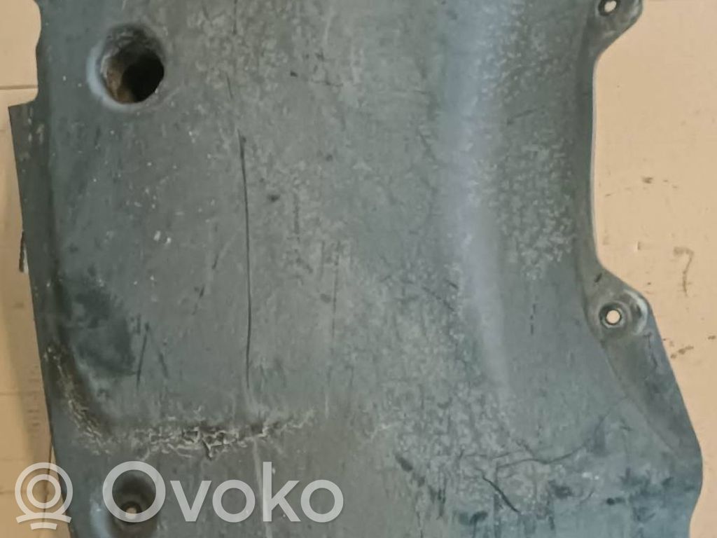 BMW 5 E60 E61 Aizmugurējā bufera apakšas aizsargs 