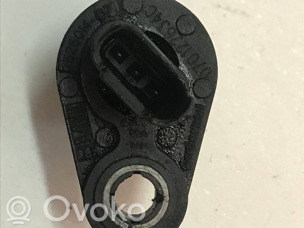 BMW 5 E60 E61 Camshaft position sensor 