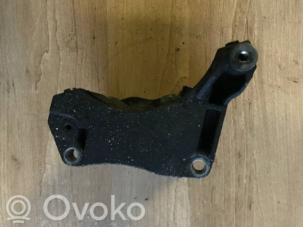 BMW 5 E60 E61 A/C compressor mount bracket 