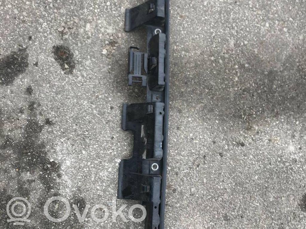 BMW 3 E90 E91 Задний держатель бампера 