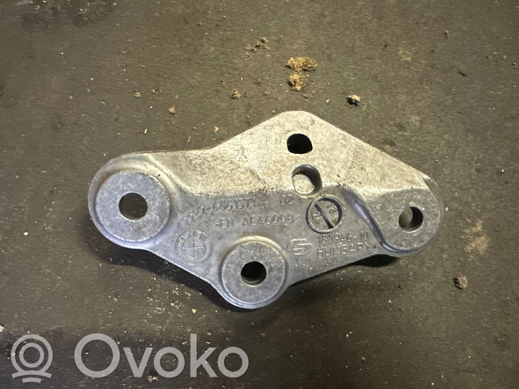 BMW X3 G01 Gearbox mounting bracket 