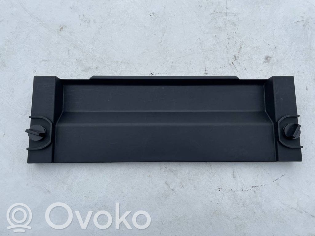 BMW 3 E90 E91 Kita salono detalė 