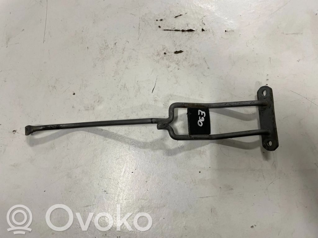BMW 3 E90 E91 Support, fixation radiateur 