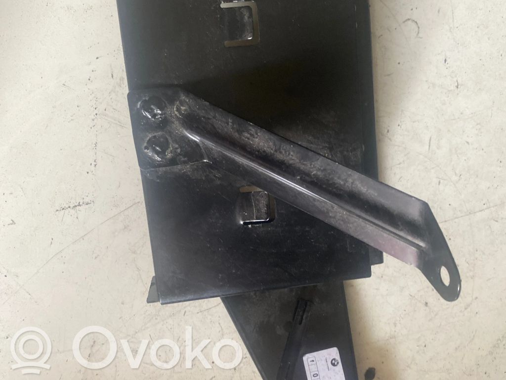 BMW X3 E83 Navigation GPS unit bracket/holder 