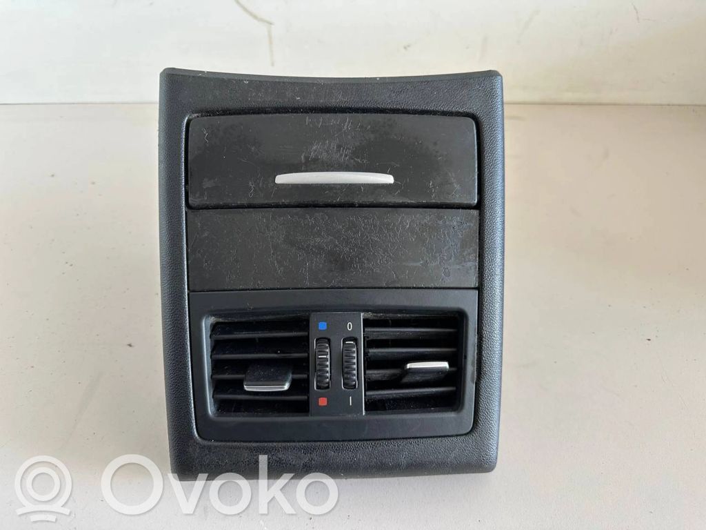 BMW 3 E90 E91 Rejilla de ventilación trasera 