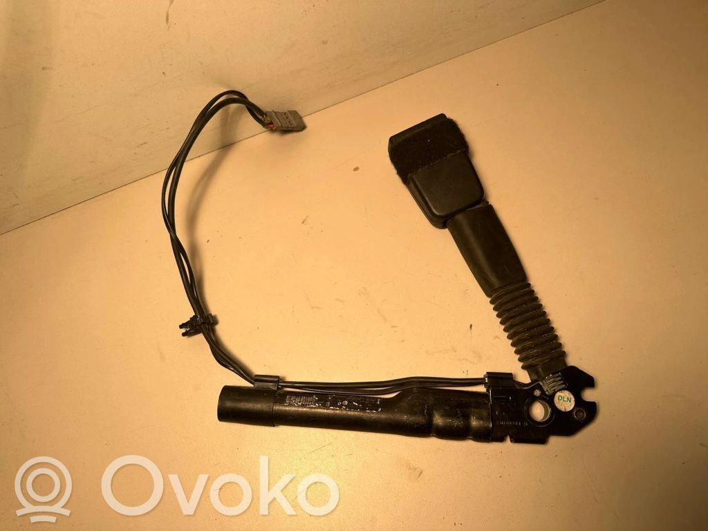 BMW 3 E90 E91 Etuistuimen turvavyön solki 