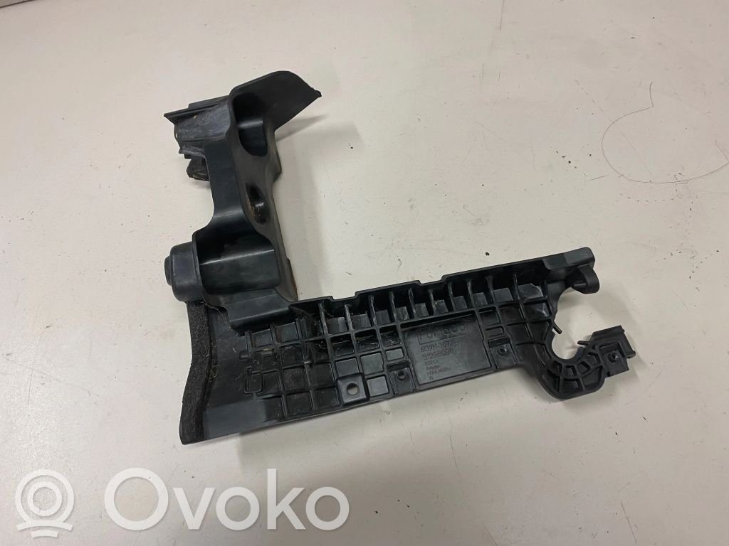 Land Rover Range Rover Evoque L538 Mocowanie akumulatora 