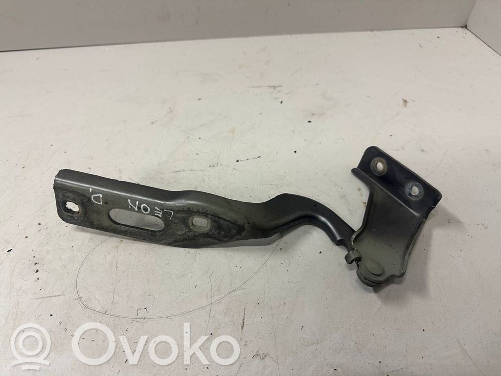 Seat Leon (5F) Konepellin saranat 