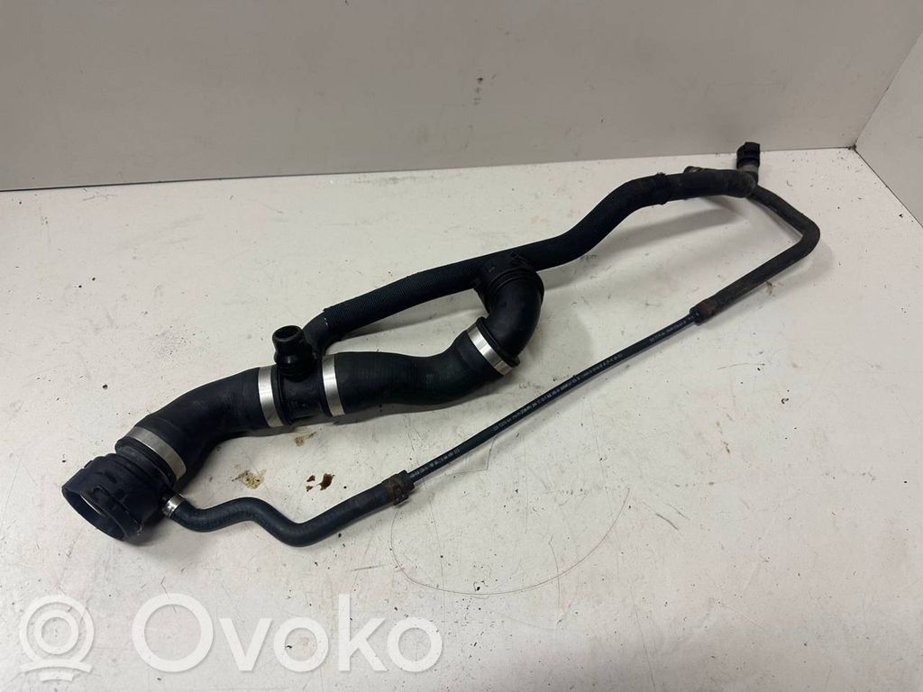 BMW 1 E81 E87 Engine coolant pipe/hose 