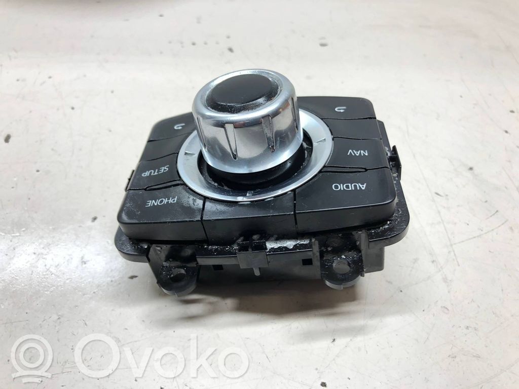 Mazda 6 Multimediju kontrolieris 