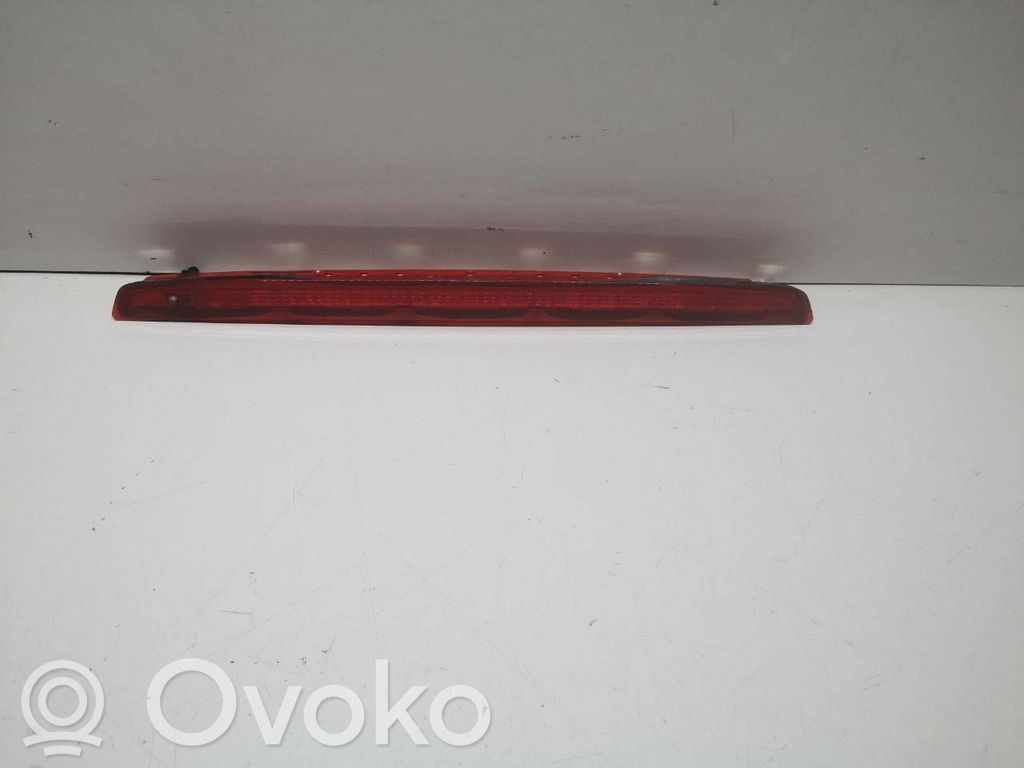 Skoda Rapid (NH) Luce d’arresto centrale/supplementare 
