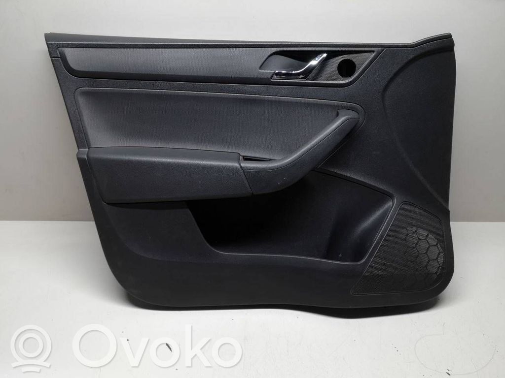 Skoda Rapid (NH) Boczki / Poszycie drzwi przednich 