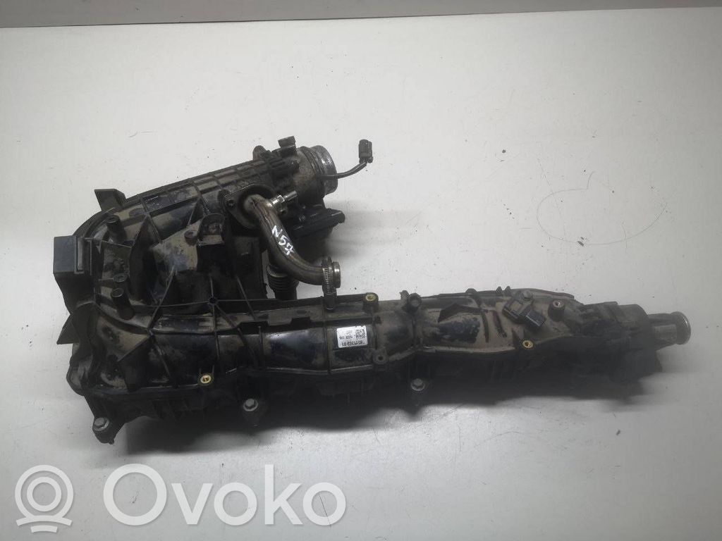 BMW 5 F10 F11 Ieplūdes kolektors 
