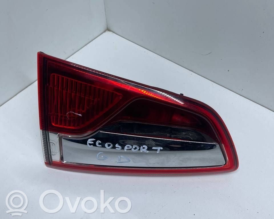 Ford Ecosport Lampy tylnej klapy bagażnika 